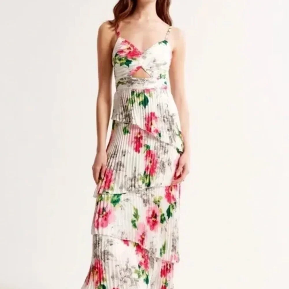 NWT Abercrombie & Fitch A&F Giselle Pleated Tiered Maxi Dress Satin White Floral